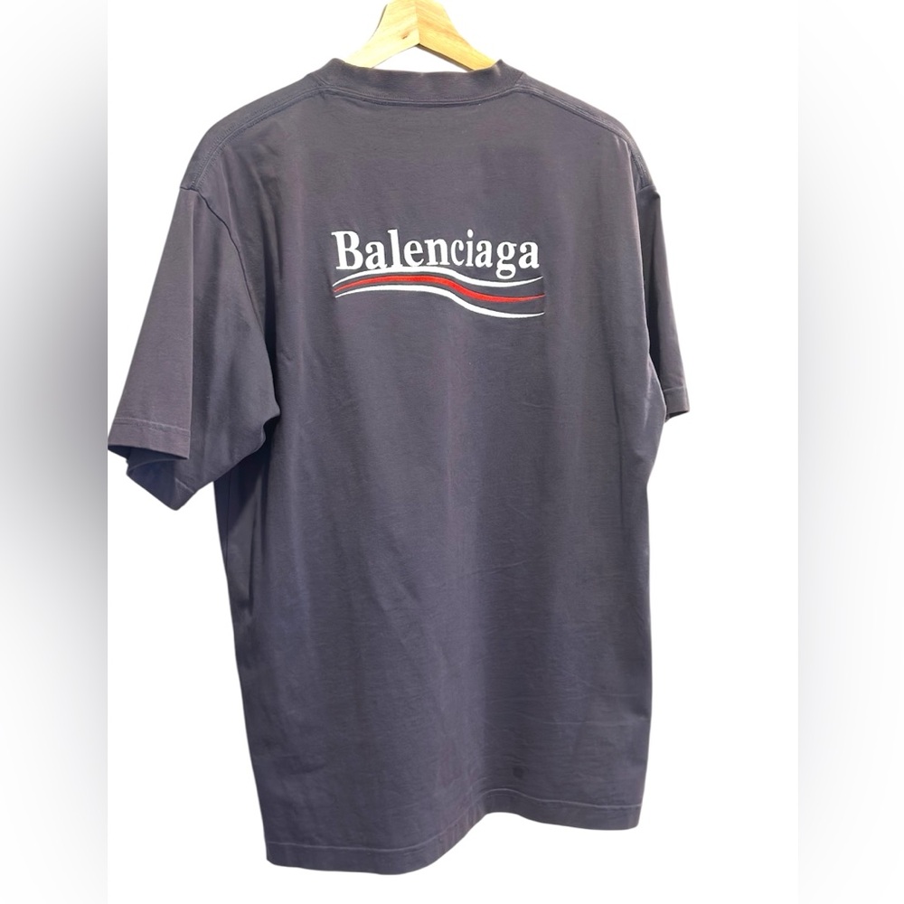 Campaign Logo Small Fit Cotton Graphic Tee - Picture 2 of 8